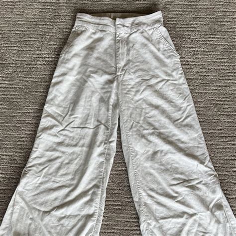 Abercrombie & Fitch Women's White Trousers | Depop