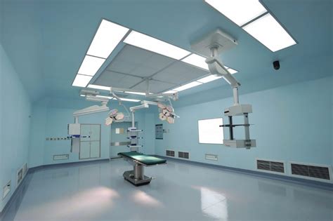 医院百级手术室装修设计有严格洁净要求 - 四川华锐净化工程公司