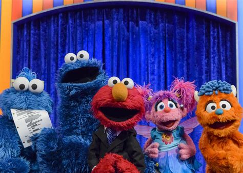 Programa Educativo Con Elmo 的图像结果