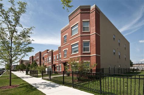 Apartments for Rent in Chicago, IL | Westhaven Park - Home