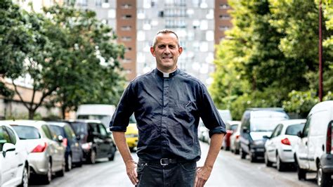 Riots: meeting with Father Patrice Gaudin, priest in the heart of a ...