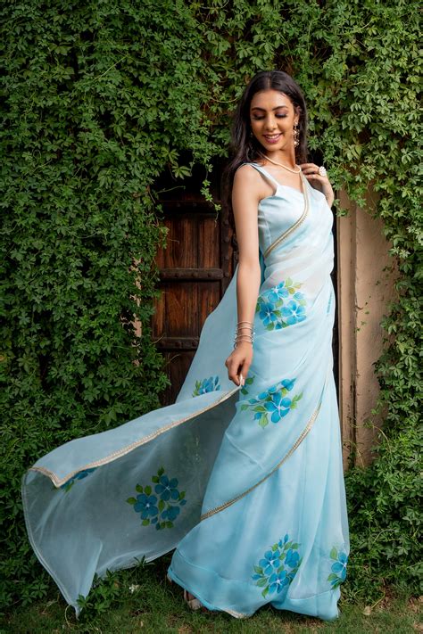 Latest Hand Painted Plumeria Organza Saree Party Wear – Sanjoni