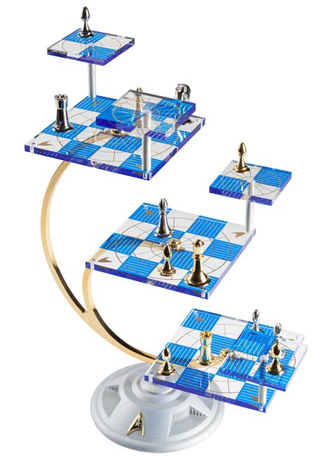 The Trek Collective: Franklin Mint tridimensional chess set returning ...