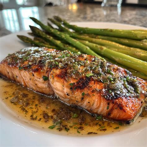 20-Minute Grilled Salmon in Lemon Butter Dill Sauce - Divine ...