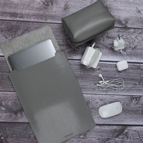 15-vegan-leather-laptop-sleeve-pouch-600763_1200x630.jpg?v=1669358744