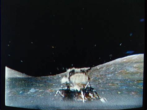 阿波罗20号曾在月球发现巨型飞船残骸-
