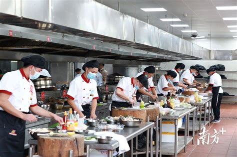 加强潮州菜人才梯队建设，40名青年厨师展开烹饪技能大比拼_传承_培训_活动