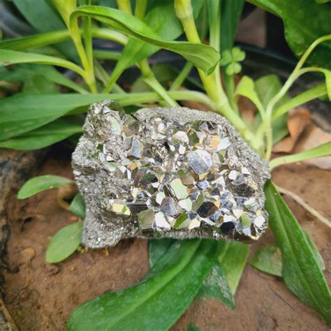 Pyrite Cluster For Financial Stability – Dr. Neeti Kaushik's Shop