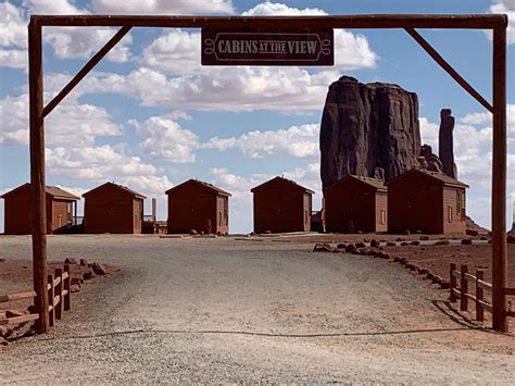 Premium Cabins - Monument Valley View