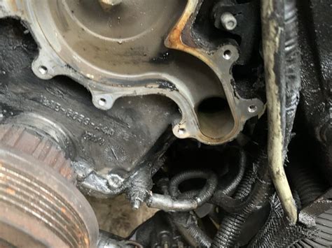 How to Replace a Timing Chain On a 351 Modified 的图像结果