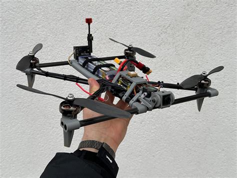 Tubular 8 inch long range drone with 3D printed parts