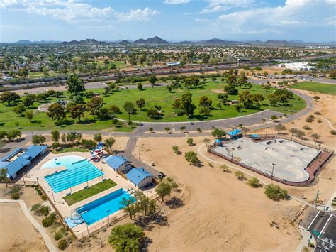 About Moon Valley | Schools, Demographics, Things to Do - Homes.com