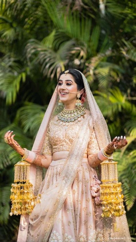 Bridal outfits/Wedding outfits/Indian wedding outfits/Indian outfits | Indian wedding dress ...