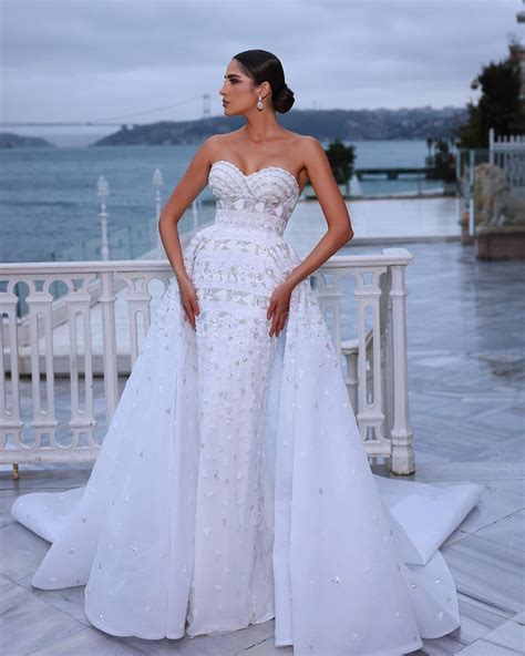 Pin by Algareh Only on weeding dresses | Gorgeous wedding dress, Beautiful wedding dresses ...