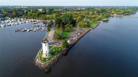 Fond du Lac Lakeside Park lighthouse peninsula deemed not historic