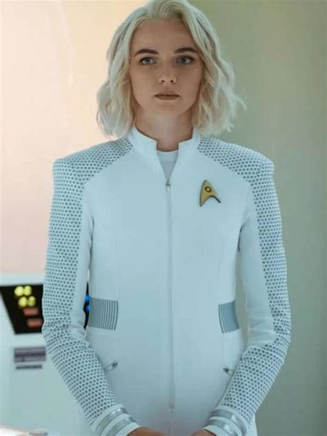 Nurse-Christine-Chapel-Star-Trek-Strange-New-World by emiliadavid641 on ...