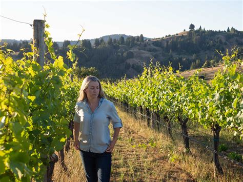 Hirsch Vineyards hired a winemaker who'd never made wine before