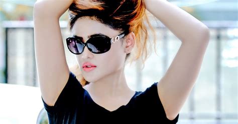 Sony Charista New Sizzling photo shoot