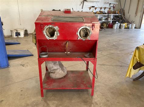 Snap-On Cabinet Sand Blaster | Agriculture | BigIron