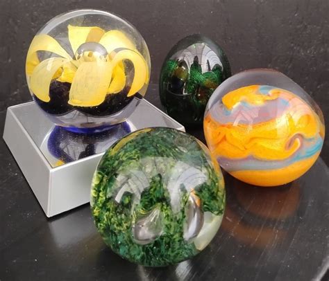 Decorative Glass Balls w/ Pedestal - Beck Auctions Inc.