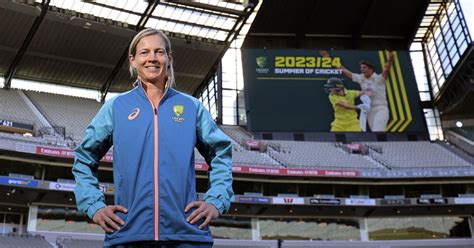 Cricket: Meg Lanning calls time on glittering international career