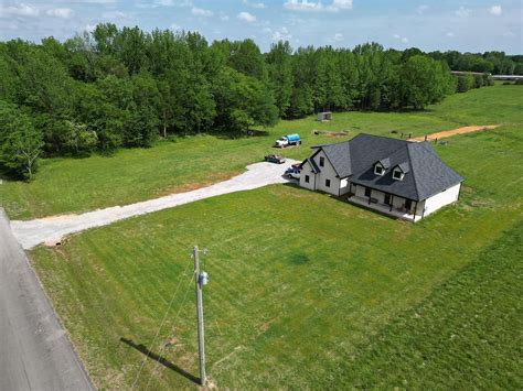 400 County Road 234, Florence, AL 35633 | Zillow