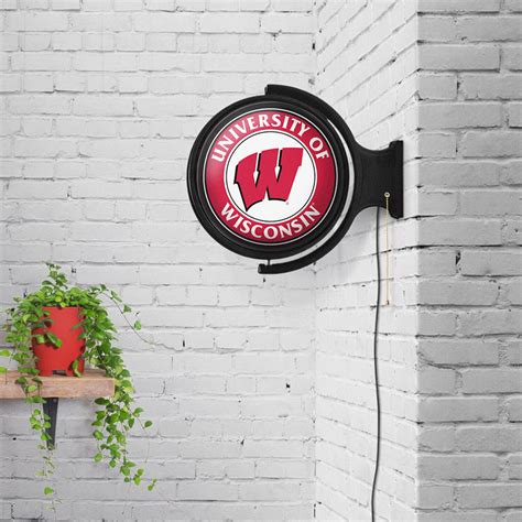 Wisconsin Badgers // Rotating Lighted Wall Sign - Rotating NCAA Wall ...