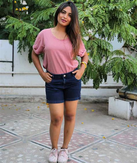 Alekhya Harika: నిలువెల్లా నిషా ఎక్కించేస్తున్న దేత్తడి హారికా! Alekhya ...