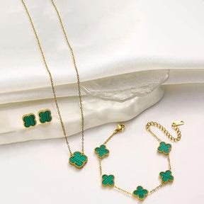Buy Stainless Steel Gold Plated Set Of Green Anti Tarnish Clover ...