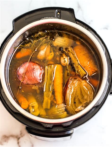 How to Make Instant Pot Bone Broth - The Bettered Blondie | Recipe ...