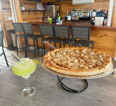 Lillian’s Daiquiri Bar Frozen Cocktails in Perdido Key