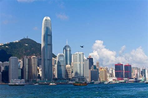 香港投资移民终止，哪些替代方案更靠谱？-最新资讯-瑞潮集团|瑞潮|重庆瑞潮|权威移民，留学中介机构。