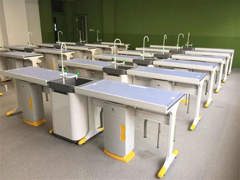 Science Table 的图像结果