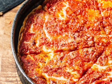 Lou Malnati's brings its deep dish pizza to Oak Creek