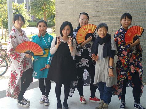 我校日语系师生参加第三届云南省日语歌咏大会并大获好评 - 日语专业 - 昆明文理学院-外国语学院