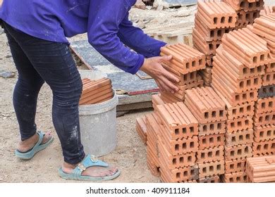 Bricklayer 的图像结果