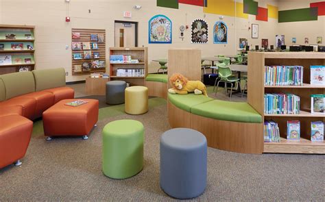 Abraham Lincoln Elementary School, WI - http://demcointeriors.com