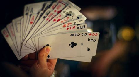 四个人打牌，打着打着竟然都成了公司老总，为啥_人生