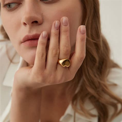 18K Gold Plated Heart Ring – Accessberry
