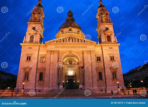 Night View of St Stephen Basilica Budapest Stock Image - Image of ...