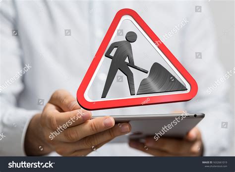 In Process's Out Process Sign 的图像结果