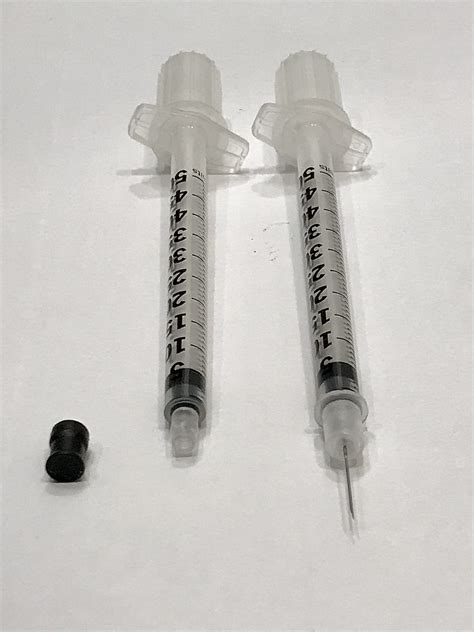 A Harm Reduction Guide to Better Booty-Bumping Kits