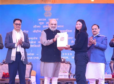 Photo Gallery New: Press Information Bureau