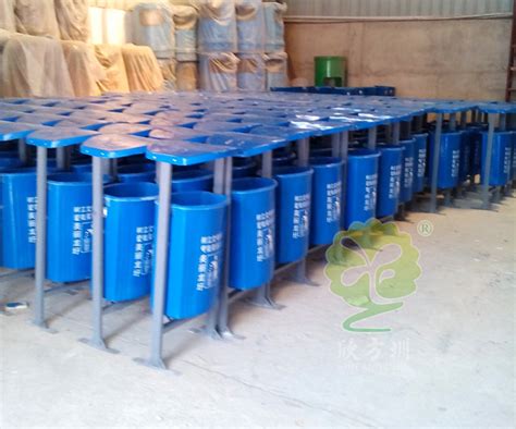 玻璃钢垃圾桶的制作工艺_生产工艺 - 环泰桶业