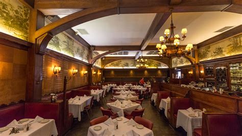 Hawkins House Of Burgers - Review - Watts - Los Angeles - The Infatuation