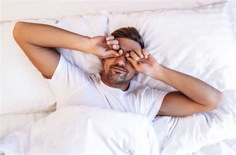 Why Am I Waking Up with Dry Eyes? Causes & Treatments | Prairie Vision