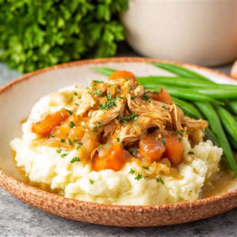Easy Slow Cooker Chicken Pot Roast with Veggies - Cook Yummy Recipes