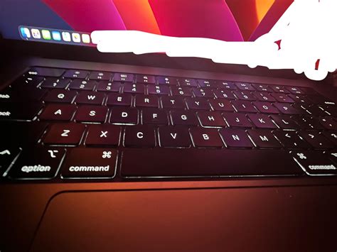 MacBook Pro M2 16" backlight issue? : r/mac