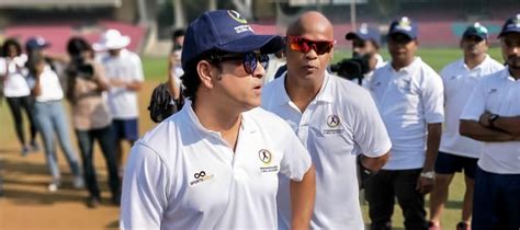 Customised Sportswear Manufacturers | Teamwear | Uniforms