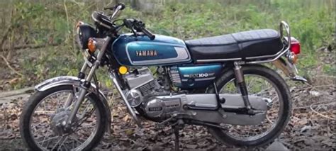 This Restored Yamaha RX100 is a Beautiful Example of Classic Beauty ...